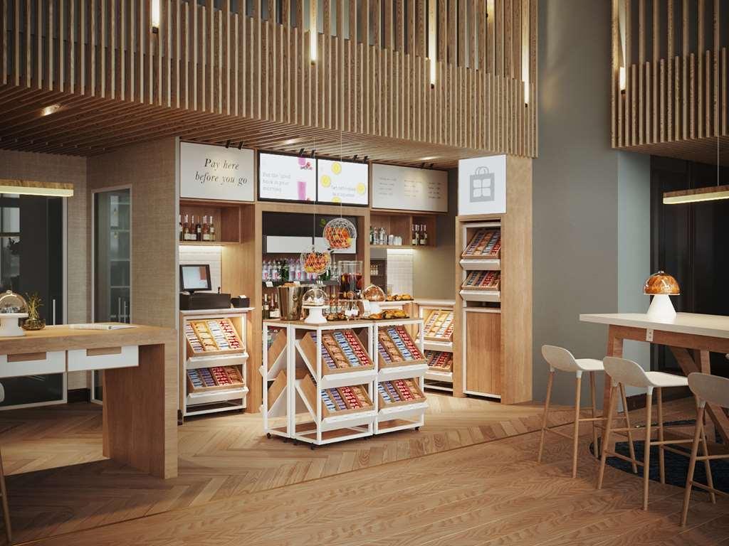 Hilton Garden Inn Tbilisi Riverview 餐厅 照片