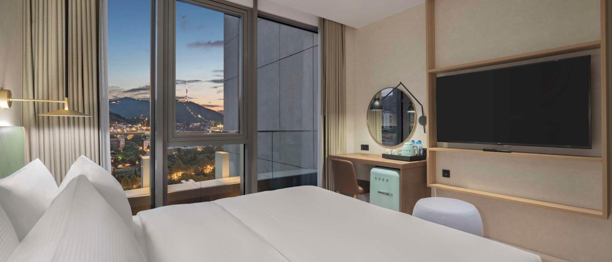 Hilton Garden Inn Tbilisi Riverview 外观 照片