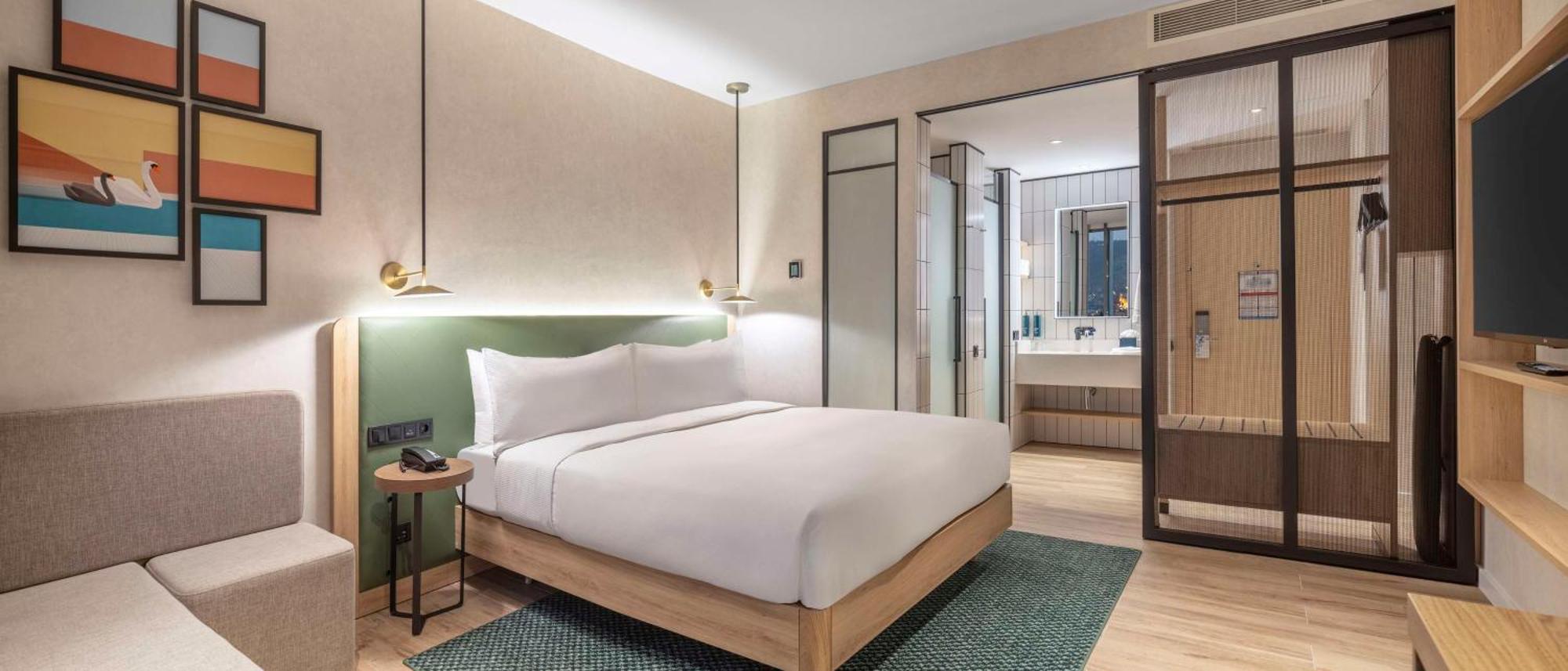 Hilton Garden Inn Tbilisi Riverview 外观 照片