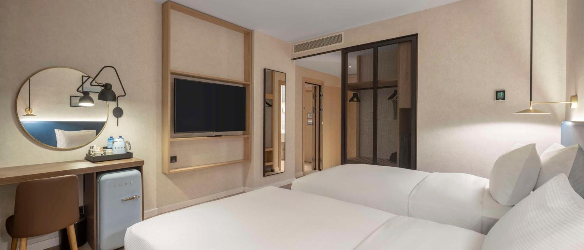 Hilton Garden Inn Tbilisi Riverview 外观 照片