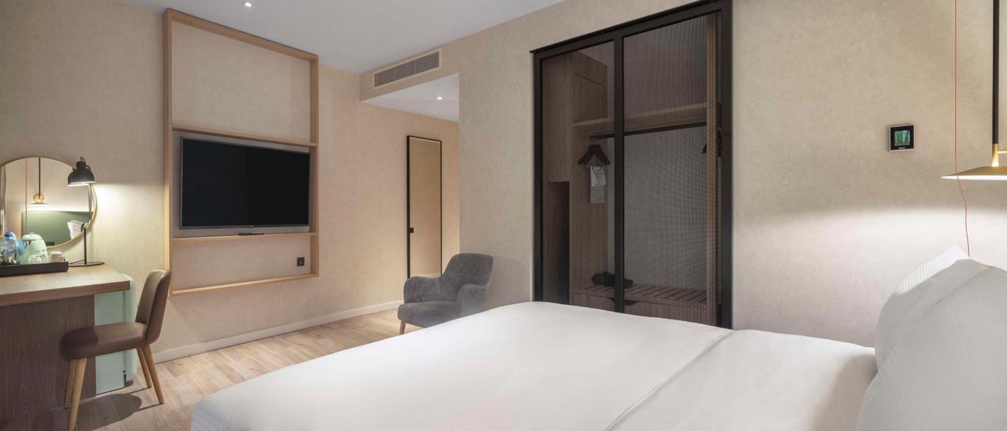 Hilton Garden Inn Tbilisi Riverview 外观 照片