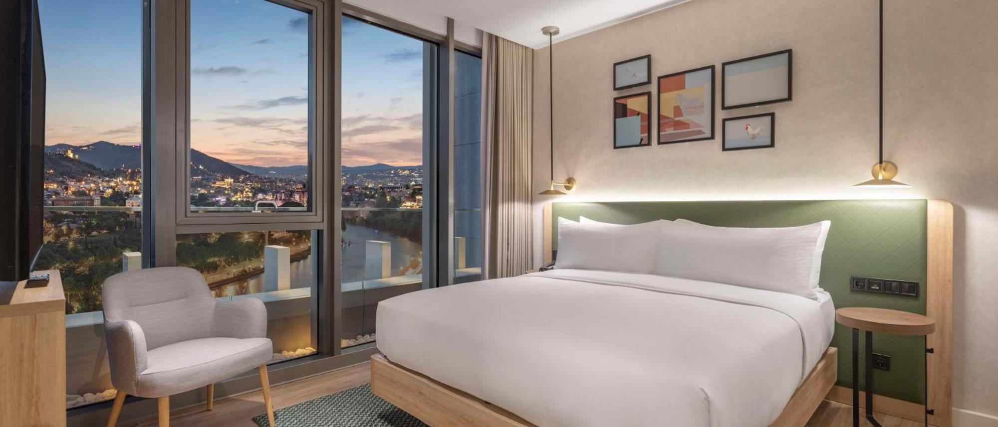 Hilton Garden Inn Tbilisi Riverview 外观 照片