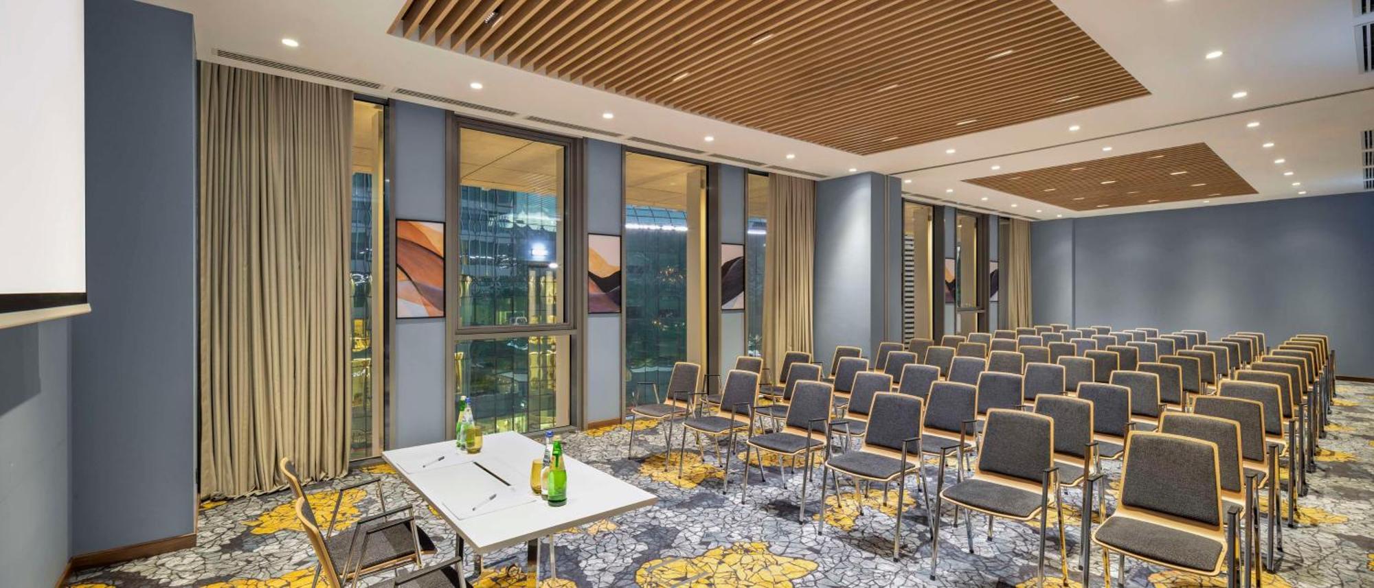 Hilton Garden Inn Tbilisi Riverview 外观 照片