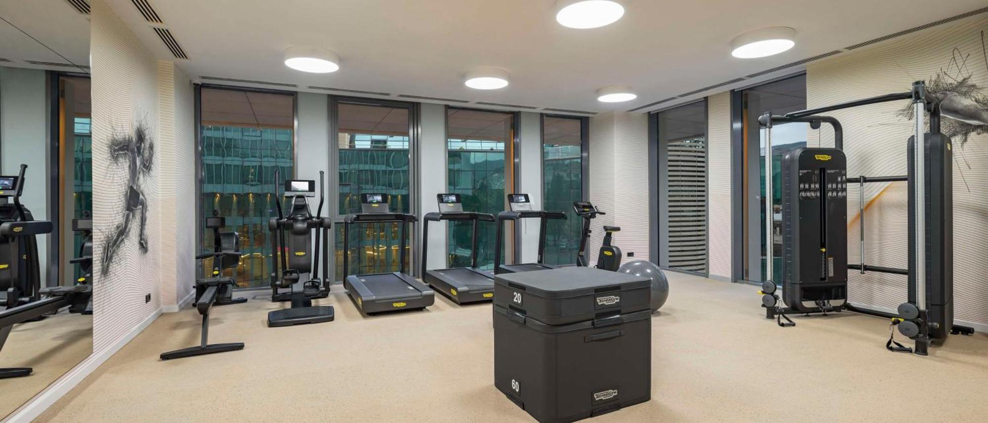 Hilton Garden Inn Tbilisi Riverview 外观 照片