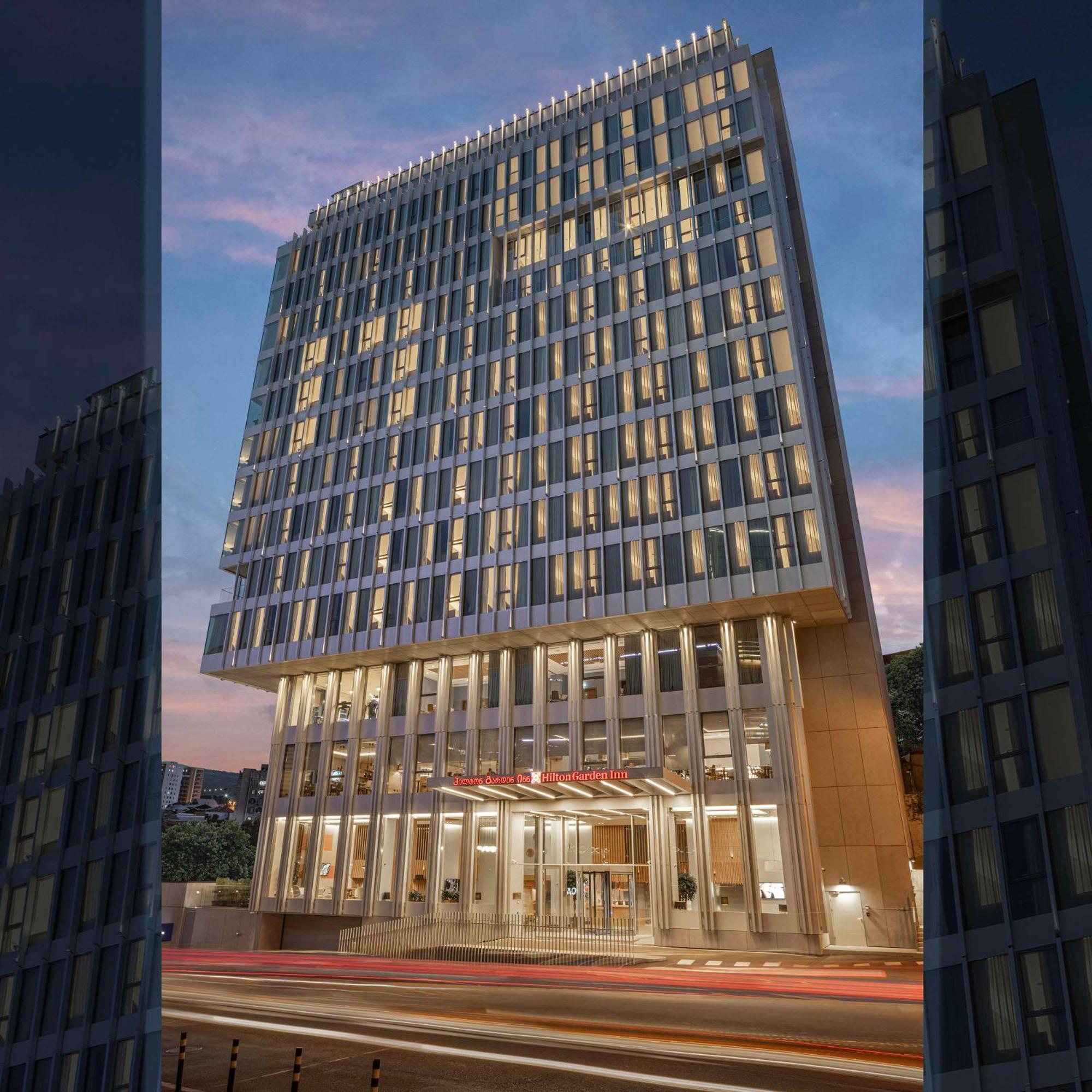 Hilton Garden Inn Tbilisi Riverview 外观 照片